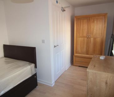 5 bedroom terraced house to rent - Photo 5