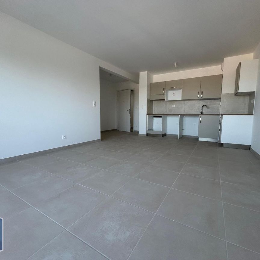 Location Appartement 3 pièces 64m² CAVAILLON 84300 - Photo 1