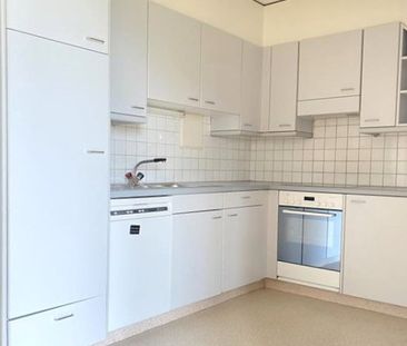 3 Zimmer, 81 m², 1. Stock - Foto 2