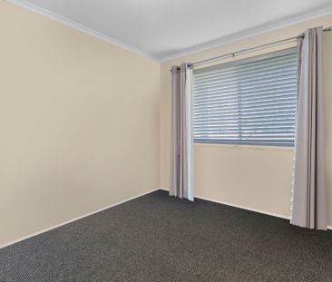 4 Strafford Road,BETHANIA - Photo 1