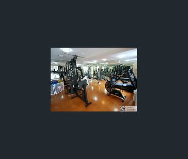 Fantastic apartment in excellent location HOME OPEN SATURDDAY 04 AP... - Photo 2