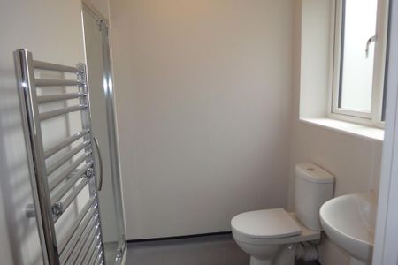 Studio to rent - Photo 5