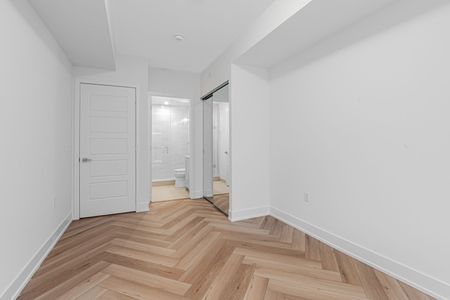 For Lease - 333 Sunseeker Avenue Unit# 139, Innisfil, Ontario - Photo 5