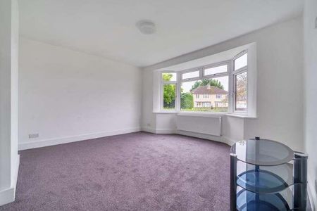 Whitley Wood Lane, Reading, RG2 - Photo 3