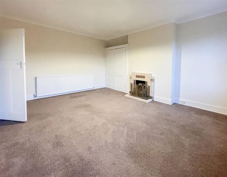 Upperton Gardens, Eastbourne, BN21 - Photo 3