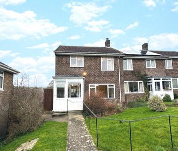 3 bedroom end of terrace house to rent - Photo 4