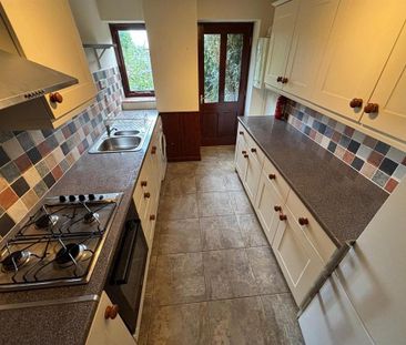 2 bedroom barn conversion to rent - Photo 1