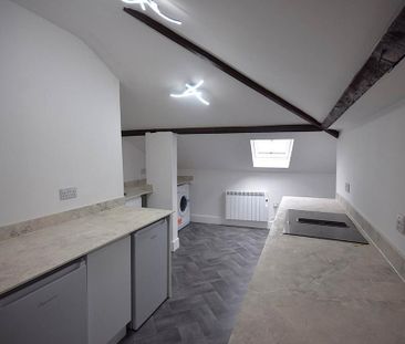 4 bedroom apartment to rent - Photo 4