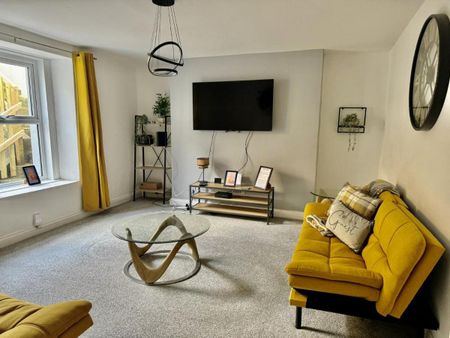 252 North Road West, Flat 1 - Photo 4