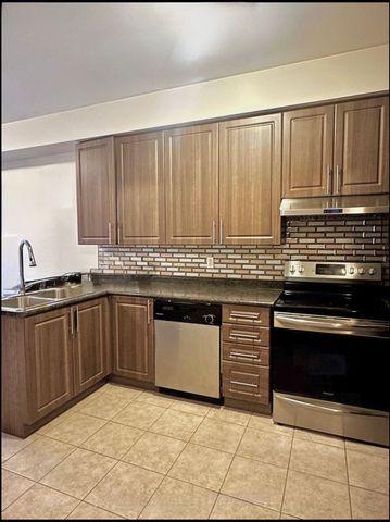 For Lease - 141 Heartview Road, Brampton, Ontario - Photo 4