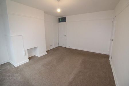 161 Merville Garden Village, Newtownabbey, BT37 9TW - Photo 4