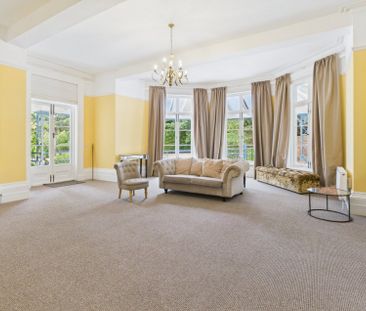 Fulmer Lane, Gerrards Cross, Buckinghamshire,SL9 - Photo 6