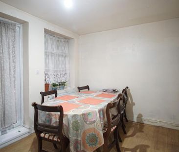 5 bedroom semi-detached house to rent - Photo 5