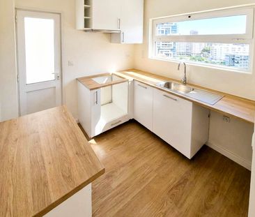 Apartamento T2 para Arrendamento Anual na Praia da Rocha - Portimão - Foto 3