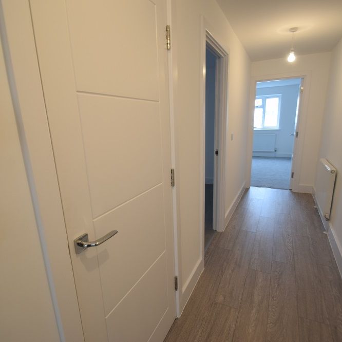 1771 London Road, Leigh On Sea, Essex, SS9 - Photo 1