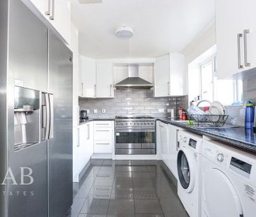 4 bedroom house to rent - Photo 1