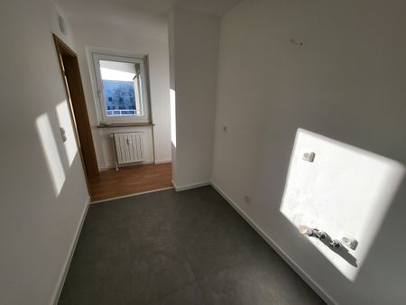 Renovierte 1,5-Zimmerwohnung mit Balkon in Lechhausen zu vermieten - Photo 5