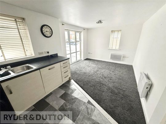 Ivy Graham Close, 59, Manchester, M40 3AY, Greater Manchester - Photo 1