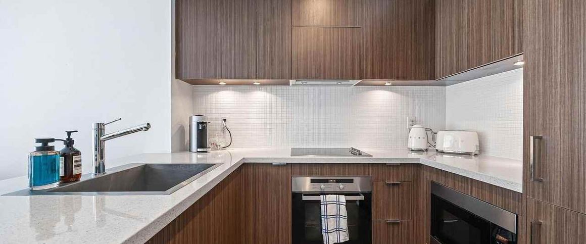 21 Widmer Street condo — Toronto, ON (2-Bedroom) - 2 Bedroom - Photo 1