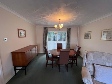 3 bedroom semi-detached house to rent - Photo 4