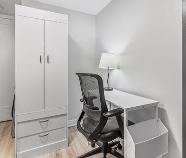 92 Hinton Avenue North - 310 - Photo 4