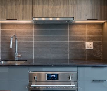 185 Alberta Avenue #607 - Photo 3