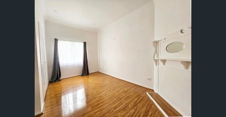 Comfortable 3-bedrooms house plus location! - Photo 3