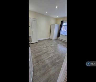 5 bedroom terraced house to rent - Photo 2