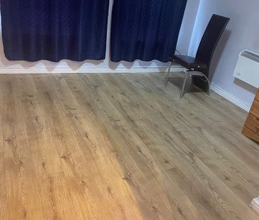 2 Bed Flat, Mansfield Road, S12 - Photo 3