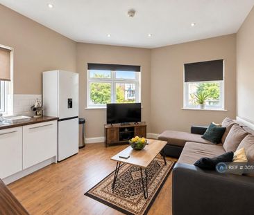 2 bedroom flat to rent - Photo 1