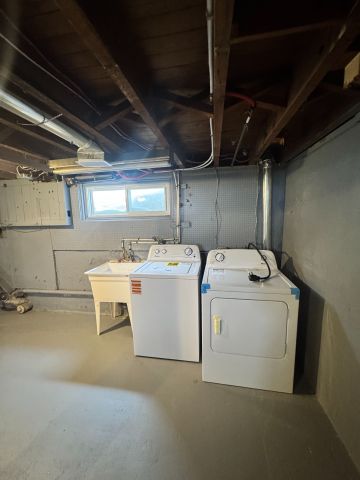For Lease - 48 Drury Lane, Barrie, Ontario - Photo 5