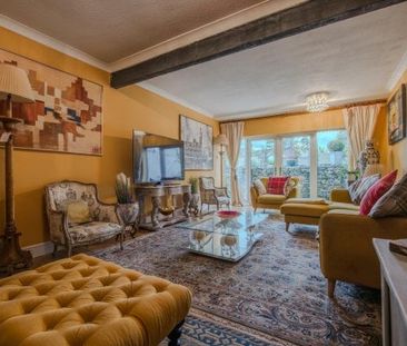 St. Marys Street, Carmarthen, SA31 - Photo 1