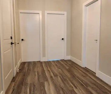 1155 Granville Street — 3-bedroom Unit - Photo 5