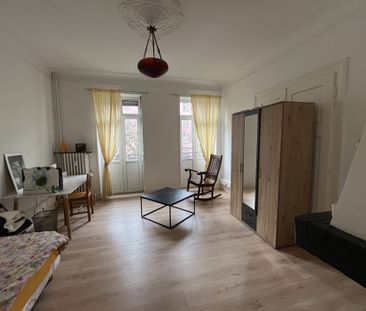 Une chambre meublée avec balcon en colocation – Orangerie / Boulava... - Photo 3