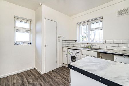 2 bedroom maisonette to rent - Photo 4