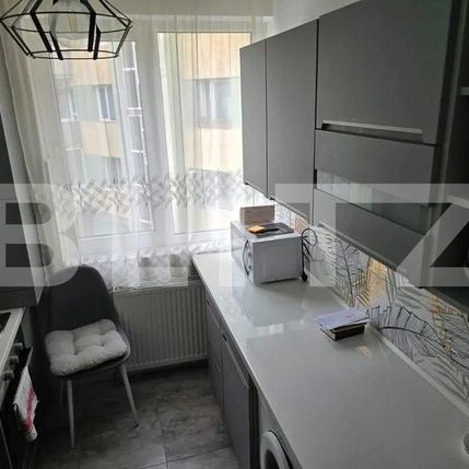 Apartament, de inchiriat, cu 2 camere semidecomandat, 50 mp, zona Mihai Viteazu - Photo 1