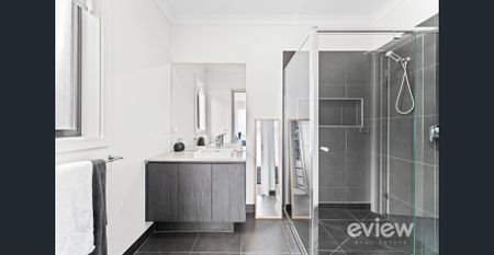 Beautiful Family home in Jubilee Estate! - Photo 4