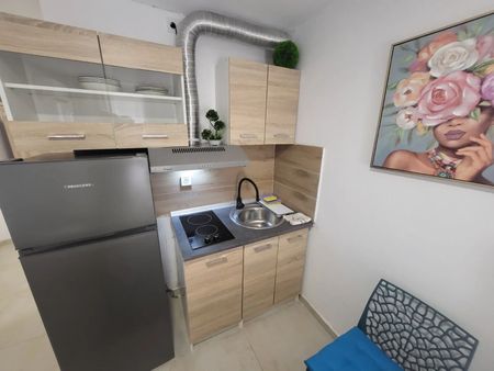Studio/Γκαρσονιέρα για ενοικίαση Αντιγονιδών (Κέντρο Θεσσαλονίκης) - Photo 4