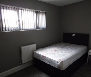5 bedroom terraced house to rent - Photo 6