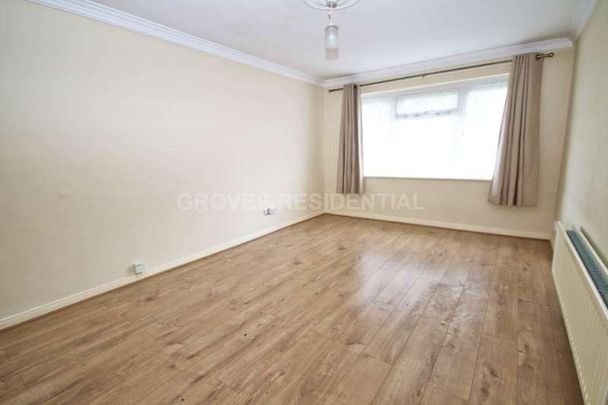 Maple Court, Acacia Grove, New Malden, KT3 - Photo 1