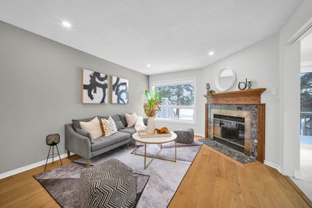 For Lease - 14 Sandcliffe Terrace, South of Baseline to Knoxdale, Ontario - Photo 3