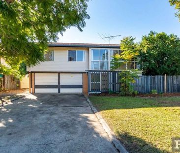 CABOOLTURE - FAMILY & STORAGE - Photo 3