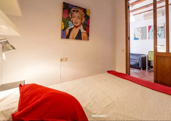 Carrer de les Danses, Valencia, Valencian Community 46001