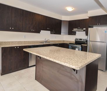 For Lease - 268 Gooding Crescent, Milton, Ontario - Photo 2