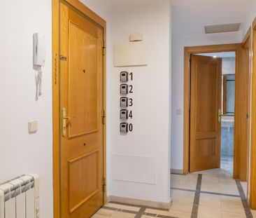 Calle del Puerto de Suebe, Madrid, Community of Madrid 28038 - Photo 2