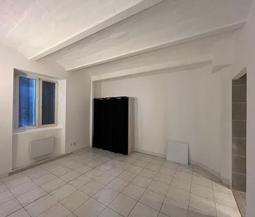 Location Appartement 3 pièces 66m² - Photo 5