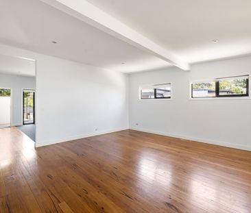 Plenty of room for a growing family.. - Photo 1