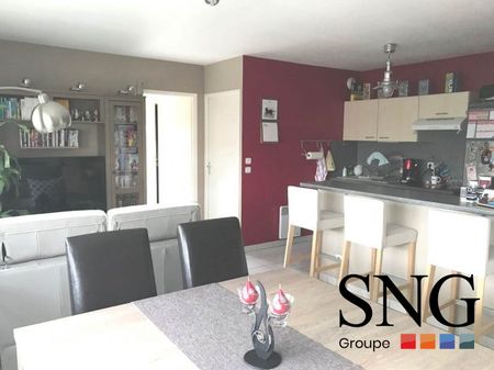 T2 AVEC BALCON ET PARKINGS - Photo 2