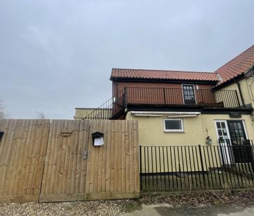 3 bedroom flat to rent - Photo 6