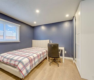 For Lease - 2100 Galena Crescent, Oakville, Ontario - Photo 3